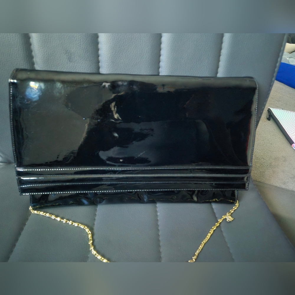 NWOT  Ande Black Shoulder Bag withMagnetic Snap